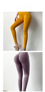 Gros plan du legging de yoga sans couture taille haute montrant l'effet galbant fessier