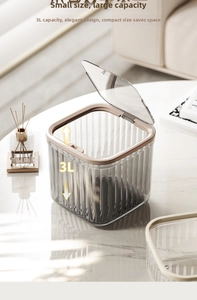 Detailed top view of 3L mini desktop trash can with transparent brown lid and textured finish