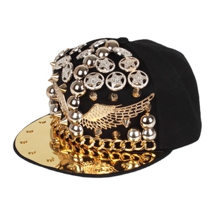 Casquette De Baseball Punk Rivet Métallique Aile Chaîne Hip Hop Streetwear Bord Plat Réglable Coton Polyester Chapeau