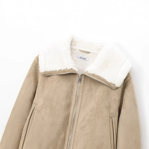 Veste femme en daim camel avec col en polaire blanche et fermeture éclair