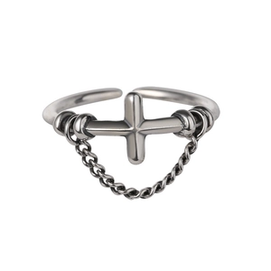 Retro s925 silver cross ring with chain design and vintage finish in open style