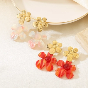French Vintage Flower Drop Earrings Gold Plated Stainless Steel Resin Petal Retro Elegant Jewelry For Women
