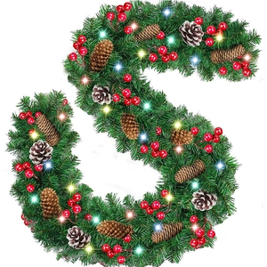 Guirlande de Noël de 2,7m avec pommes de pin, baies rouges et lumières LED colorées