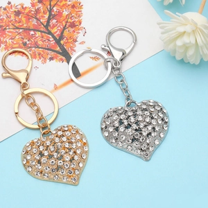 Sparkling heart crystal keychain with lobster clasp in gold and silver finish