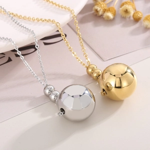 Minimalistische Titanstahl-Kugelhalsketten in Gold und Silber für Damen Mode-Set