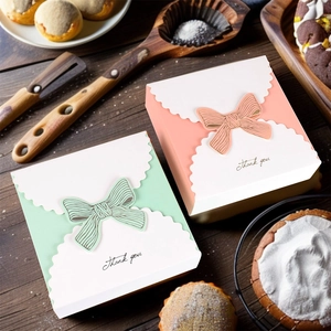 Thank You Scalloped Edge Folding Paper Packaging With Ribbon Bow For Candy Pastry Wedding Birthday Party Favors Souvenirs