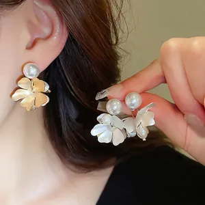 Vintage Floral Freshwater Pearl Stud Earrings For Women 925 Sterling Silver Post Alloy Gold Silver Plated Fashion Jewelry
