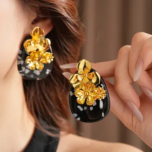 Vintage metal flower oval earrings with black resin marble texture for women
