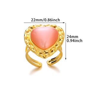 Detailed size specifications for pink heart stone ring with gold quilted texture band