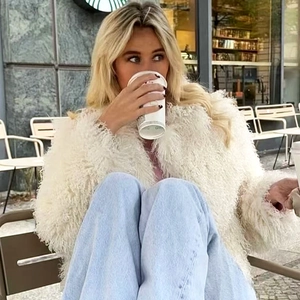Chic white faux fur shaggy jacket with lapels, casual winter fashion street style