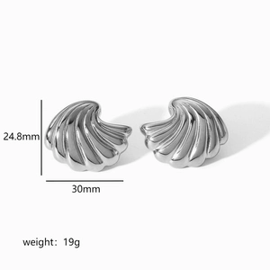 Detailed view of silver wave earrings with 24.8mm height and 30mm width specifications