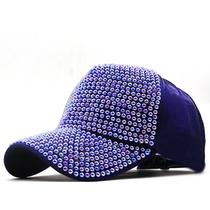 Cappello Da Baseball Alla Moda Con Künstliche Perle Sintetiche Iridescenti E Strass Cotone Mercerizzato Cappello Da Sole Regolabile
