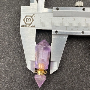 Natural purple crystal hexagonal prism perfume bottle necklace measuring 4.5 cm in length