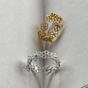 Minimalist S925 sterling silver hollow flower open ring in gold and silver finishes