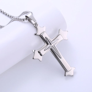 Mirror polished stainless steel triple layer gothic cross pendant necklace in silver