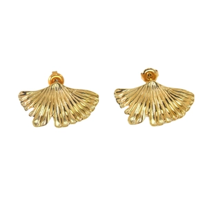 Irregular maple leaf stud earrings in 14K gold-plated stainless steel on white background