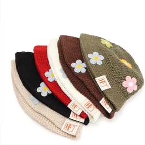 Chic handmade floral knit bucket hats for women in six versatile colors for winter