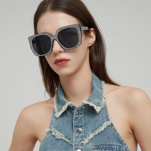 Women Oversized Square Sunglasses Luxury Rhinestone Frame UV400 Protection Trendy Streetwear Eyewear For Party