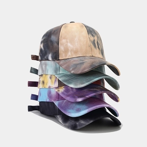 Cinq styles de casquettes de baseball tie-dye avec visière incurvée pour le sport en plein air