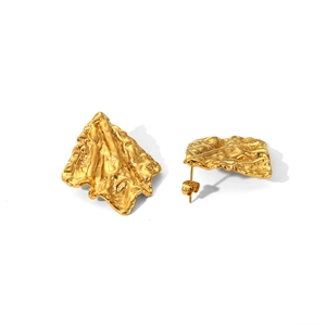 Elegant 18K gold plated stainless steel stud earrings with a crumpled pleated design.