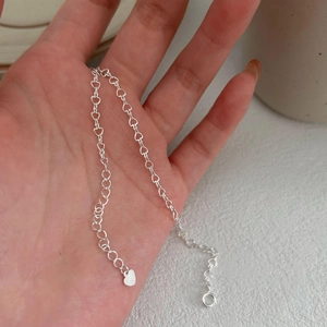 Minimalist 925 sterling silver heart link bracelet with adjustable chain for women