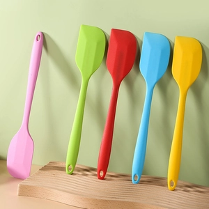 Silicone Spatula Heat Resistant One Piece Design Flexible Cream Butter Cake Scraper Baking Mixing Tool With Hanging Hole