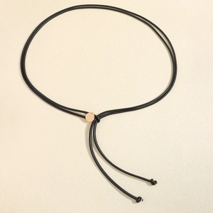 Cintura regolabile in pelle PU nera con fibbia circolare in metallo dorato per abiti