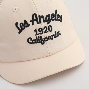 Casquette beige pour enfants avec broderie vintage Los Angeles 1920 et coton respirant