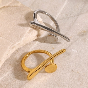 Irregular 18k gold plated stainless steel nail rings in gold and silver finish