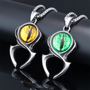 Collier Pendentif Œil Du Diable En Acier Inoxydable Griffe Gothique Punk Fantaisie Sombre Bijoux Pour Hommes Femmes