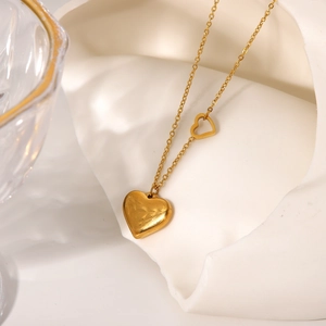 18K gold plated stainless steel double heart pendant necklace with delicate chain link