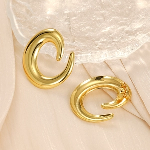 Polished gold-plated C-shape hollow hoop earrings with minimalist geometric design