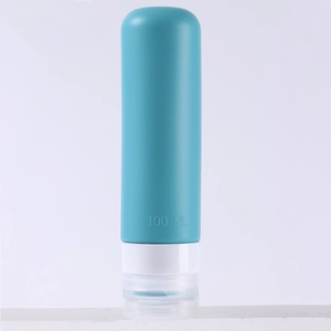 Blue-green 100ml silicone travel bottle with white cap for cosmetics and toiletries