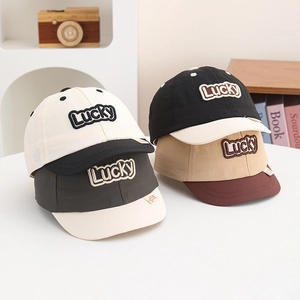 Kids quick-dry baseball caps with Lucky embroidery in four colors for sun protection