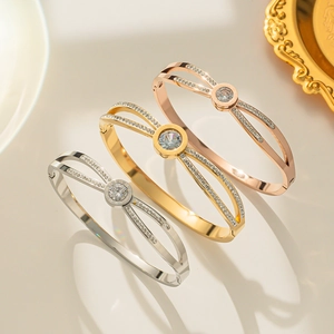 Fashion Titanium Steel Bangle For Women Roman Numerals Double Ring Zirconia Inlaid Rose Gold Silver Gold Bangle Jewelry Gift