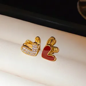 Boucles D'oreilles Créoles Cœur Asymétriques Cuivre Zircon Plaqué Or Émail Rouge Goutte D'huile Élégant Luxe Scintillant