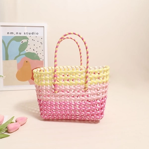 Colorful gradient woven tote bag with large capacity and summer beach vacation style
