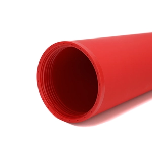 Close-up of red matte plastic lid with internal threads for 16oz double-layer tumblers