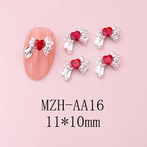 Dettaglio di ciondolo per unghie a fiocco argento con cristallo rosso, 11x10mm