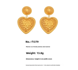Detailed size and weight view of gold hammered heart-shaped stainless steel earrings