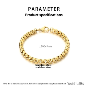 Detail view of 5mm gold stainless steel link chain bracelet with 200mm length parameters