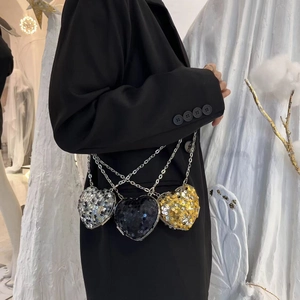 Heart Shaped Mini Evening Bag Sequin PU Leather Metal Chain Shoulder Crossbody Party Purse For Women Fashion