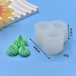 Detailed view of spiral silicone mold showing precise dimensions of 4.8cm length and 2.6cm height