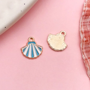 Pendentifs mignons en forme de coquillage bleu et blanc pour la création de bijoux