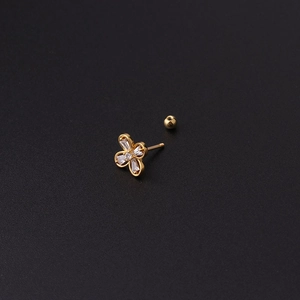 Elegant gold-plated stainless steel flower stud earring with sparkling zircon petals