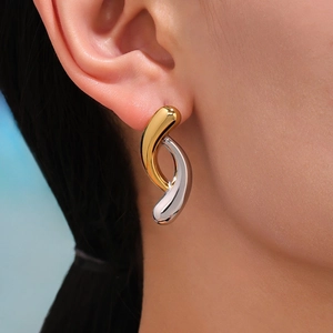 Minimalist two-tone teardrop earrings in 18K gold and silver stainless steel finish