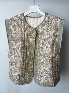 Women's vintage green floral quilted vest with ethnic print in casual open front style