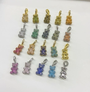 Set di 20 ciondoli a forma di orsetto con zirconi colorati per creazione gioielli fai da te