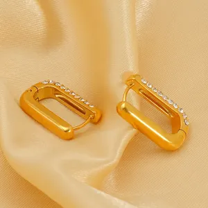 Edelstahl 18K Vergoldete Rechteckige Huggie Ohrringe Mit Strass Geometrische U-Form Minimalistischer Schmuck Für Damen