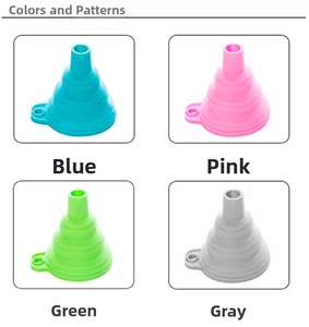 Dettaglio degli imbuti in silicone pieghevoli in quattro colori dal design compatto